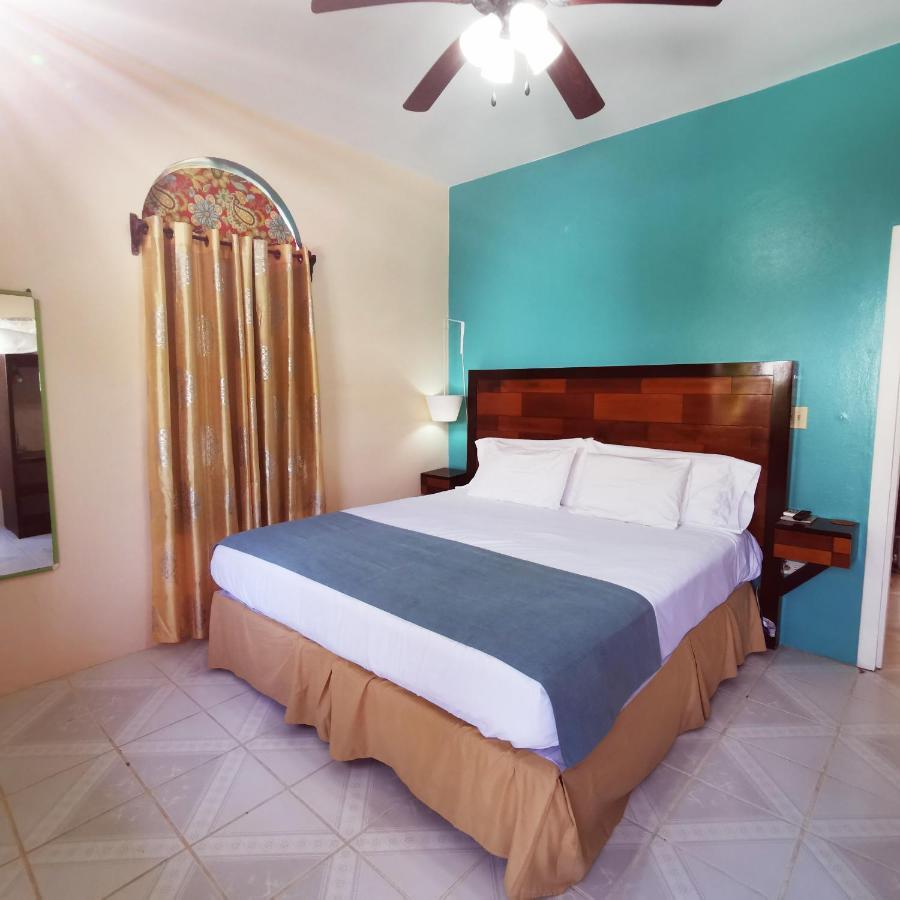 Belize Tropical Dream Villas San Pedro  Exterior photo